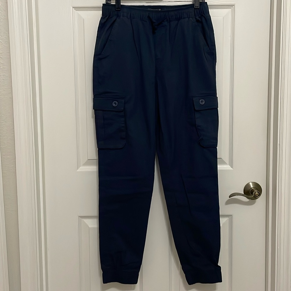 Wicked Stitch women’s navy cargo pants